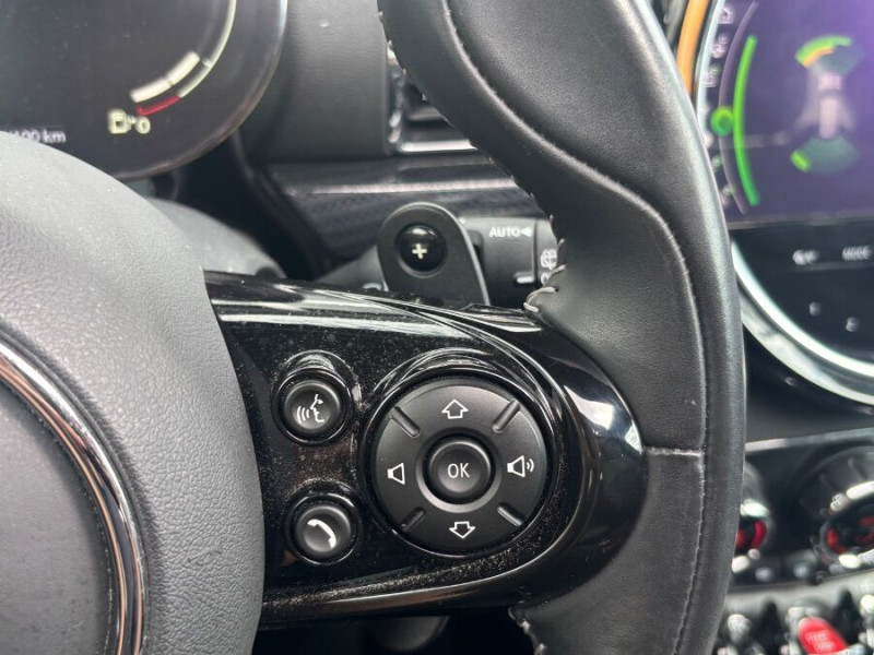 Photo 24 de l'offre de MINI CLUBMAN 2.0 190 BVA COOPER SD ALL4 CANONBURY 4WD TOE HIFI SEM Options... à 27900€ chez Mérignac auto
