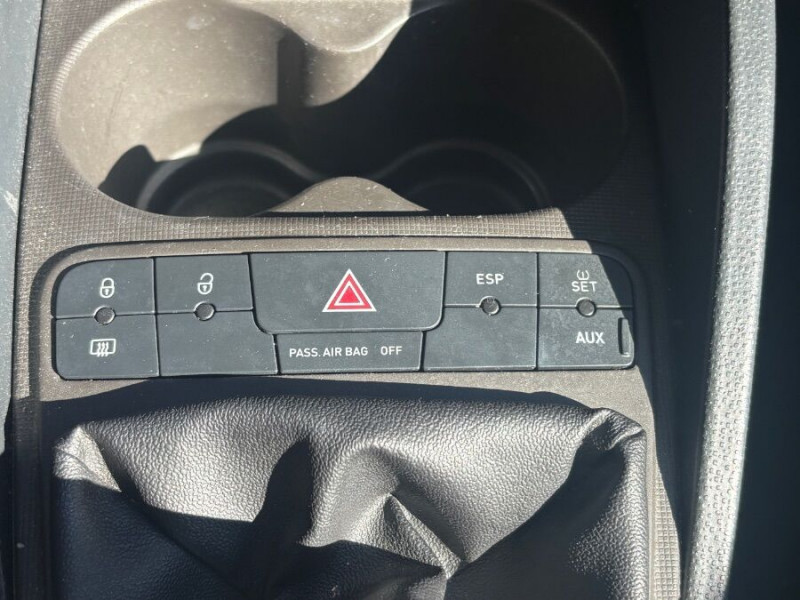 Photo 18 de l'offre de SEAT IBIZA IV 1.4 85 STYLE 3P JA Radar Privacy Glass Suivi à 6950€ chez Mérignac auto