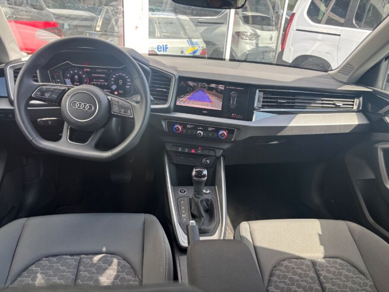 Photo 14 de l'offre de AUDI A1 SPORTBACK II 30 TFSI 110 S tronic 7 Pack Ext. S LINE JA18 Camera Key Less à 27450€ chez Mérignac auto