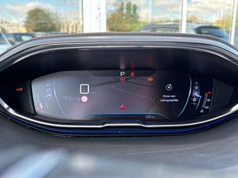 Photo 21 de l'offre de PEUGEOT 5008 II 1.5 BlueHDi 130 EAT8 GT LINE Full CUIR TOE JA18 Hayon EL. 7PL à 23950€ chez Mérignac auto