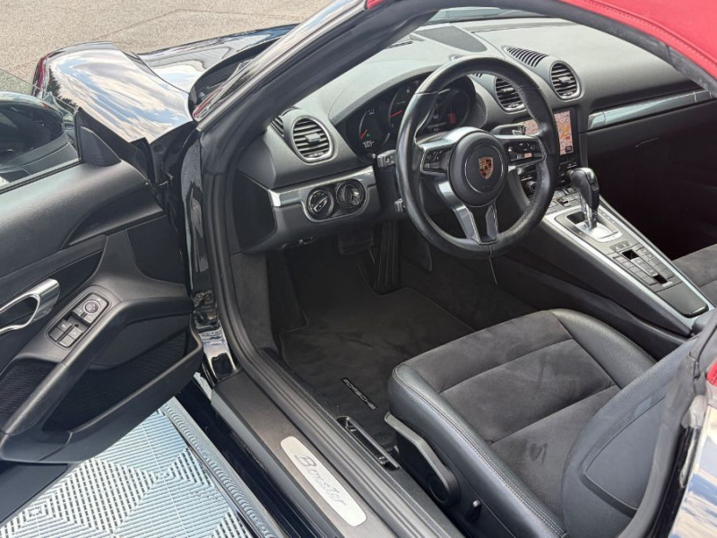 Photo 4 de l'offre de PORSCHE 718 BOXSTER 2.0 TURBO 300cv PDK Camera JA19 1ère Main à 57400€ chez Mérignac auto