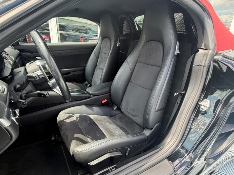 Photo 5 de l'offre de PORSCHE 718 BOXSTER 2.0 TURBO 300cv PDK Camera JA19 1ère Main à 57400€ chez Mérignac auto