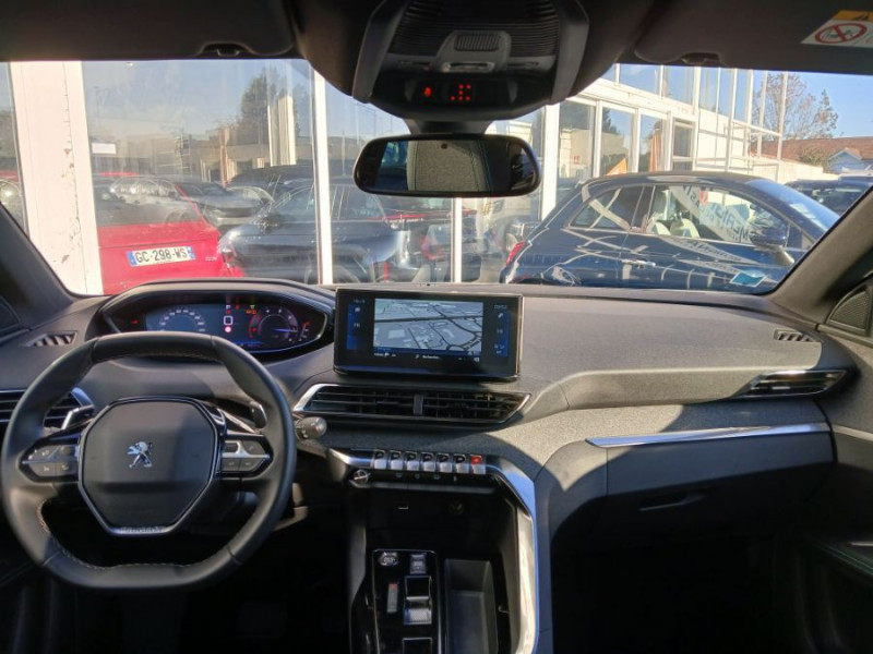 Photo 12 de l'offre de PEUGEOT 5008 II 1.5 BlueHDi 130 EAT8 ALLURE PACK 7PL Hayon EL. SC 1ère Main à 23450€ chez Mérignac auto