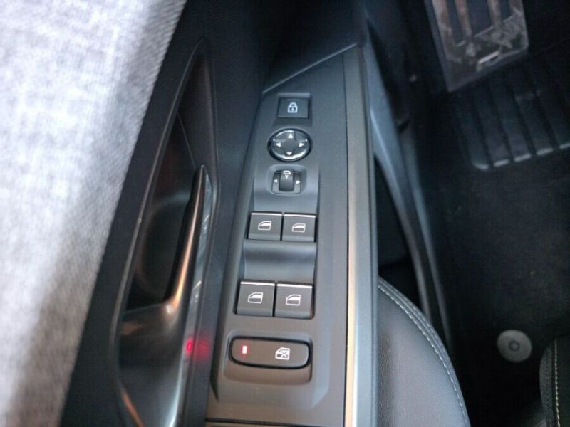 Photo 36 de l'offre de PEUGEOT 3008 HYBRID 145 e-DCS6 GT EXCLUSIVE Alcantara 360° Gtie 02/30 à 34690€ chez Mérignac auto