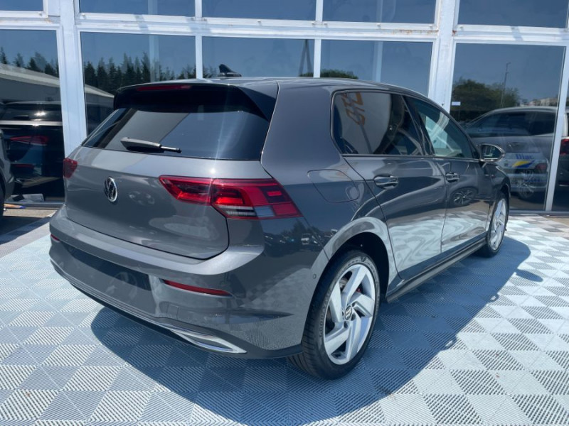 Photo 12 de l'offre de VOLKSWAGEN GOLF VIII 1.4 HYBRID 245 GTE GPS Camera ACC RER SC Privacy Glass 1ère Main à 27890€ chez Mérignac auto