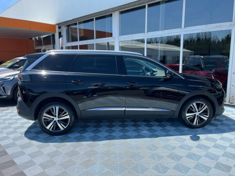 Photo 4 de l'offre de PEUGEOT 5008 II 1.5 BlueHDi 130 EAT8 ALLURE PACK 7PL Hayon EL. SC 1ère Main à 23450€ chez Mérignac auto