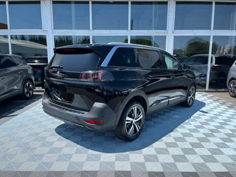 Photo 3 de l'offre de PEUGEOT 5008 II 1.5 BlueHDi 130 EAT8 ALLURE PACK 7PL Hayon EL. SC 1ère Main à 23450€ chez Mérignac auto