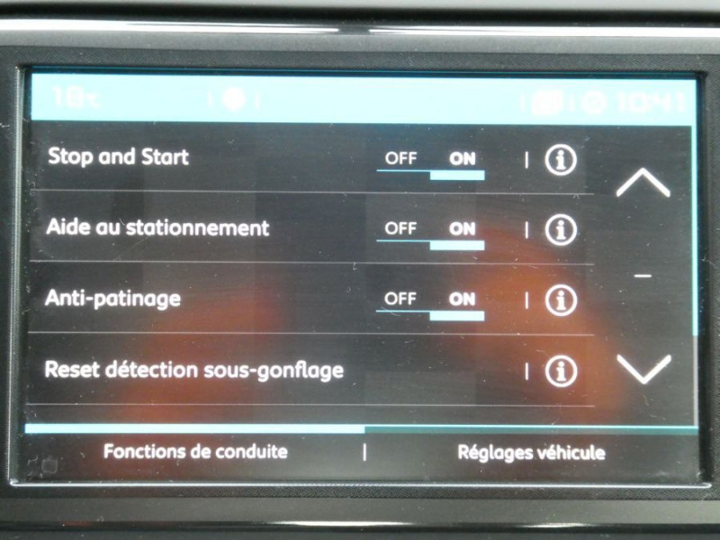 Photo 23 de l'offre de CITROEN C4 SPACETOURER 1.2 PureTech 130 EAT8 PACK GPS à 12900€ chez Mérignac auto