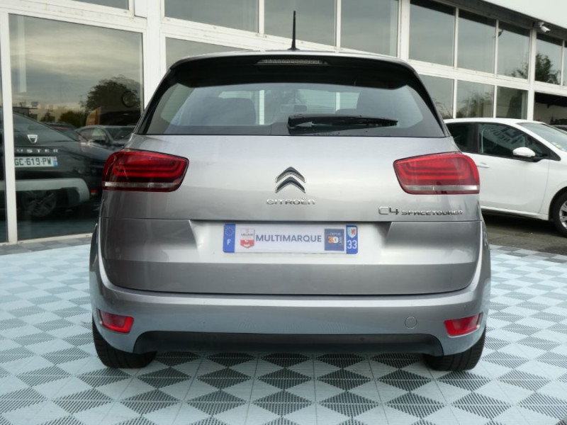 Photo 9 de l'offre de CITROEN C4 SPACETOURER 1.2 PureTech 130 EAT8 PACK GPS à 12900€ chez Mérignac auto