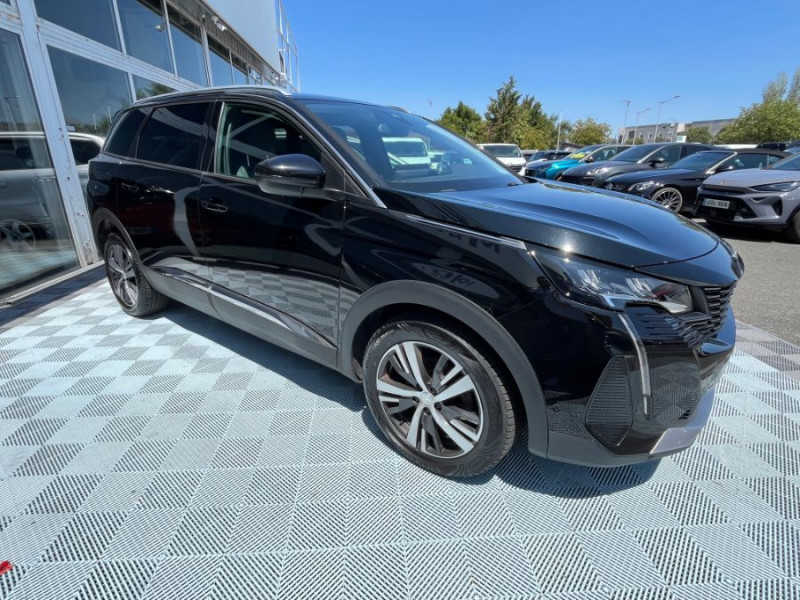 Photo 2 de l'offre de PEUGEOT 5008 II 1.5 BlueHDi 130 EAT8 ALLURE PACK 7PL Hayon EL. SC 1ère Main à 23450€ chez Mérignac auto