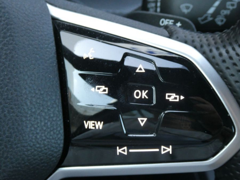 Photo 37 de l'offre de VOLKSWAGEN GOLF VIII 1.4 HYBRID 245 GTE GPS Camera ACC RER SC Privacy Glass 1ère Main à 27890€ chez Mérignac auto
