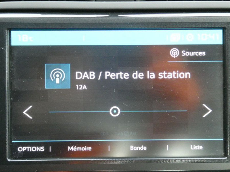 Photo 21 de l'offre de CITROEN C4 SPACETOURER 1.2 PureTech 130 EAT8 PACK GPS à 12900€ chez Mérignac auto