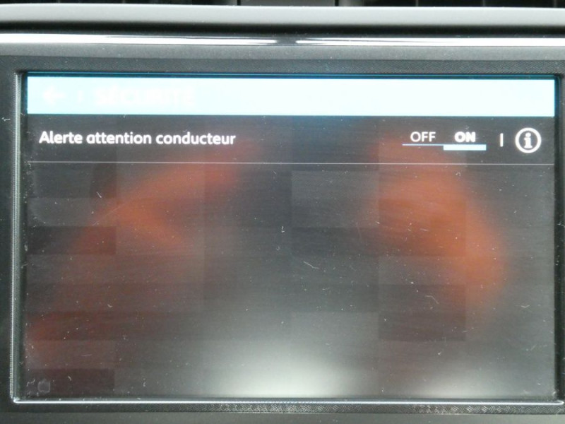 Photo 24 de l'offre de CITROEN C4 SPACETOURER 1.2 PureTech 130 EAT8 PACK GPS à 12900€ chez Mérignac auto