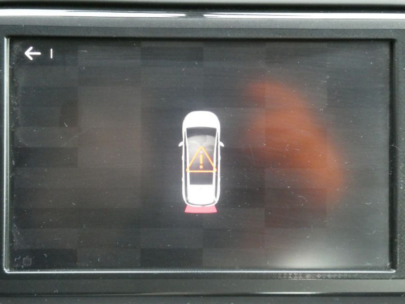 Photo 25 de l'offre de CITROEN C4 SPACETOURER 1.2 PureTech 130 EAT8 PACK GPS à 12900€ chez Mérignac auto