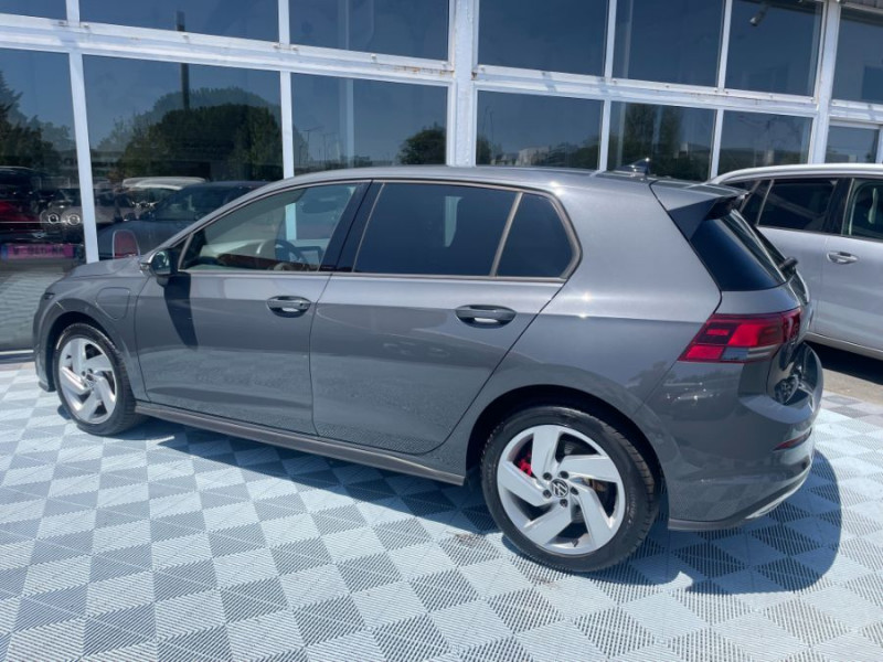 Photo 2 de l'offre de VOLKSWAGEN GOLF VIII 1.4 HYBRID 245 GTE GPS Camera ACC RER SC Privacy Glass 1ère Main à 27890€ chez Mérignac auto