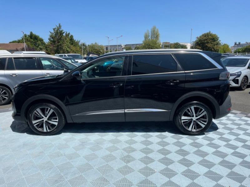 Photo 5 de l'offre de PEUGEOT 5008 II 1.5 BlueHDi 130 EAT8 ALLURE PACK 7PL Hayon EL. SC 1ère Main à 23450€ chez Mérignac auto