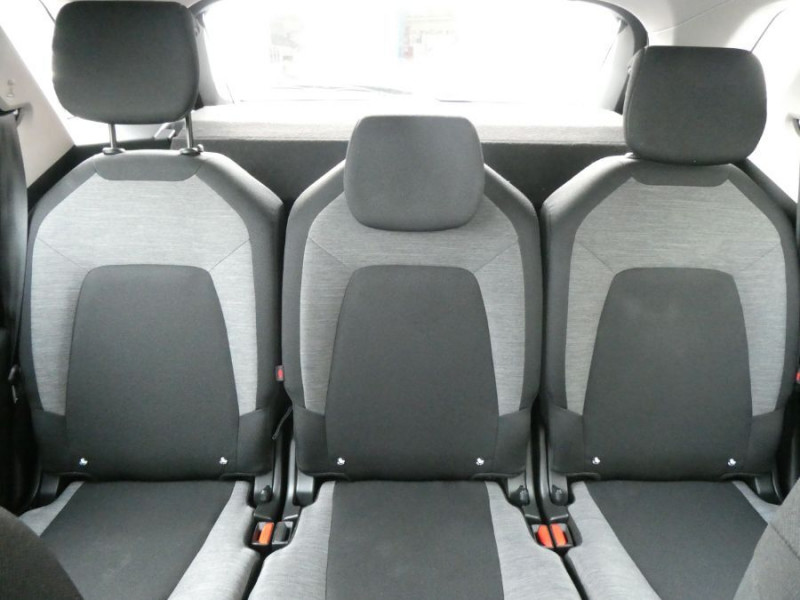 Photo 18 de l'offre de CITROEN C4 SPACETOURER 1.2 PureTech 130 EAT8 PACK GPS à 12900€ chez Mérignac auto