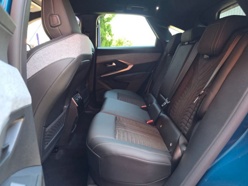 Photo 5 de l'offre de PEUGEOT 3008 HYBRID 145 e-DCS6 GT EXCLUSIVE Alcantara 360° Gtie 02/30 à 34690€ chez Mérignac auto