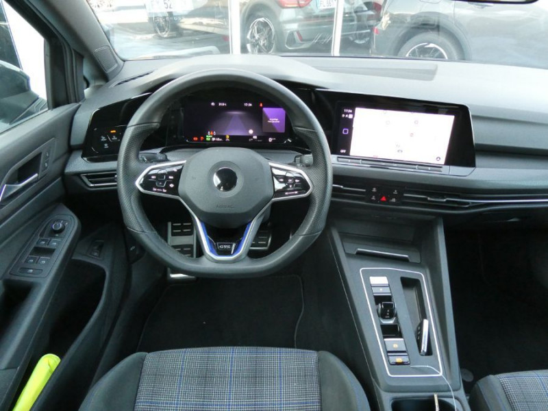 Photo 6 de l'offre de VOLKSWAGEN GOLF VIII 1.4 HYBRID 245 GTE GPS Camera ACC RER SC Privacy Glass 1ère Main à 27890€ chez Mérignac auto