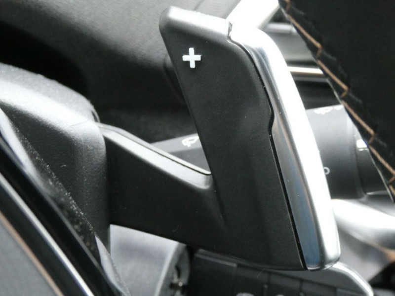 Photo 27 de l'offre de PEUGEOT 3008 II 1.5 BlueHDi 130 EAT8 GT LINE Carplay LED SC Attel. à 20950€ chez Mérignac auto