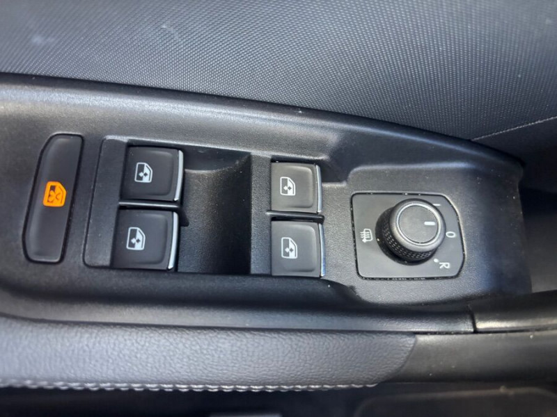 Photo 16 de l'offre de AUDI A1 SPORTBACK II 30 TFSI 110 S tronic 7 Pack Ext. S LINE JA18 Camera Key Less à 27450€ chez Mérignac auto