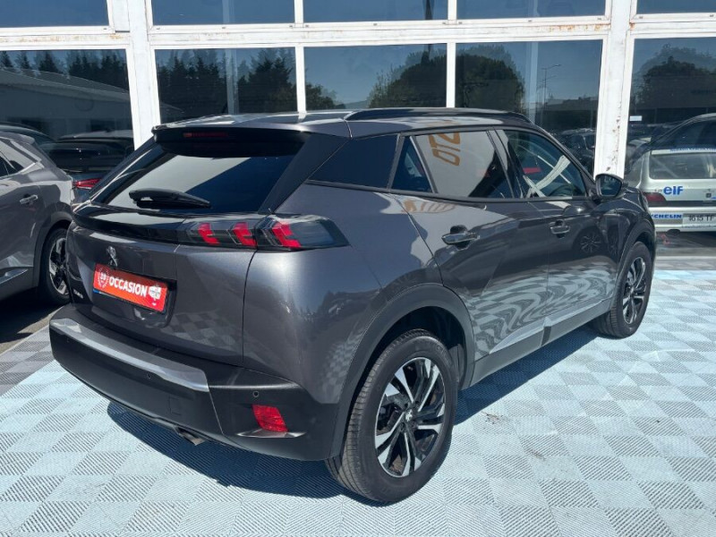 Photo 11 de l'offre de PEUGEOT 2008 II 1.2 PureTech 100 BVM6 ALLURE GPS Camera AB SC à 15890€ chez Mérignac auto