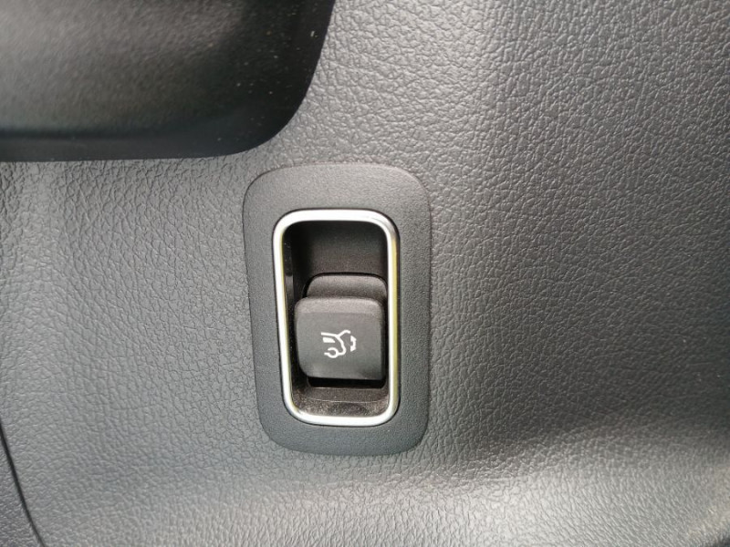 Photo 19 de l'offre de MERCEDES-BENZ CLASSE B 200d 150 8G-DCT BUSINESS GPS Camera Hayon Elec.Attel. 1ère Main à 24690€ chez Mérignac auto