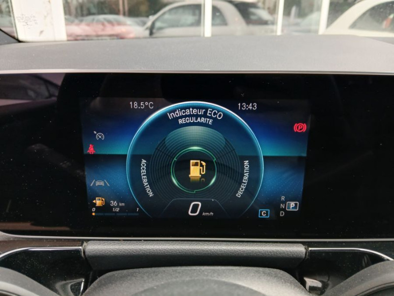Photo 24 de l'offre de MERCEDES-BENZ CLASSE B 200d 150 8G-DCT BUSINESS GPS Camera Hayon Elec.Attel. 1ère Main à 24690€ chez Mérignac auto