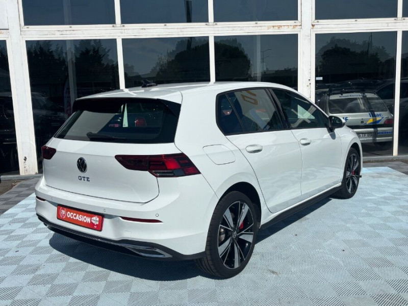 Photo 11 de l'offre de VOLKSWAGEN GOLF VIII 1.4 HYBRID 245 GTE GPS Cockpit JA18 LED+ à 26950€ chez Mérignac auto
