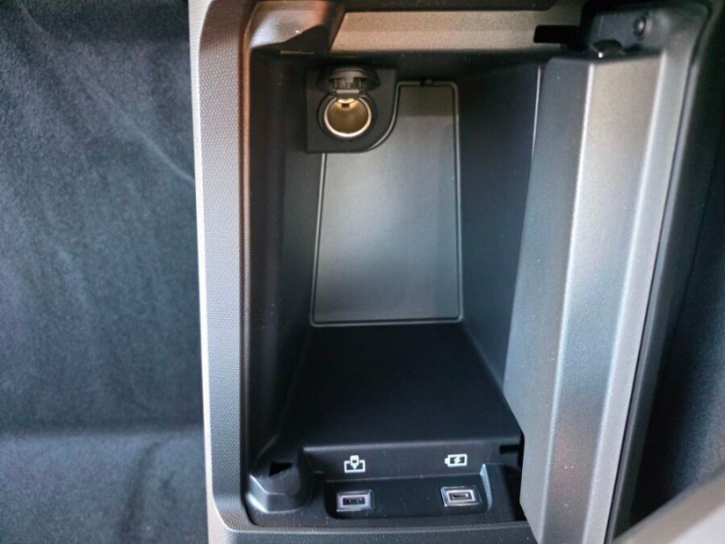 Photo 33 de l'offre de PEUGEOT 3008 HYBRID 145 e-DCS6 GT EXCLUSIVE Alcantara 360° Gtie 02/30 à 34690€ chez Mérignac auto