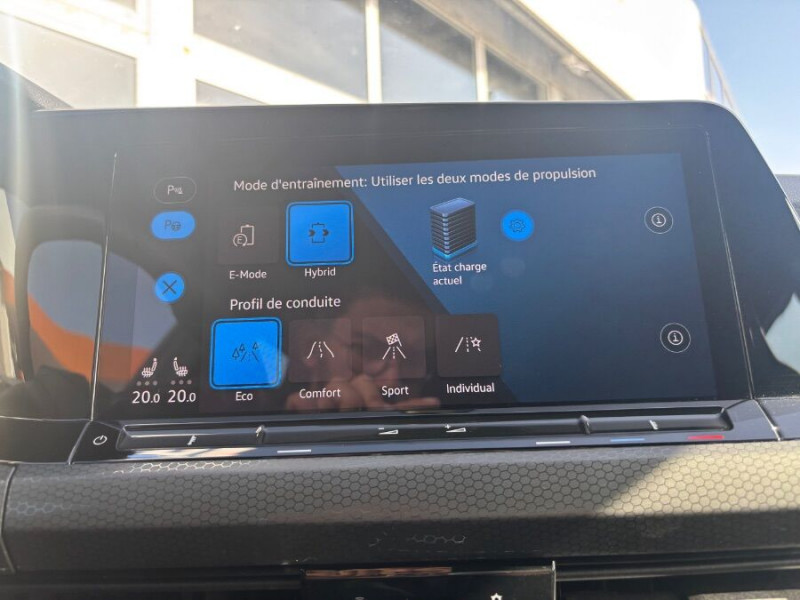 Photo 47 de l'offre de VOLKSWAGEN GOLF VIII 1.4 HYBRID 245 GTE GPS Caméra ACC Key Less SC AB.10LED à 27450€ chez Mérignac auto