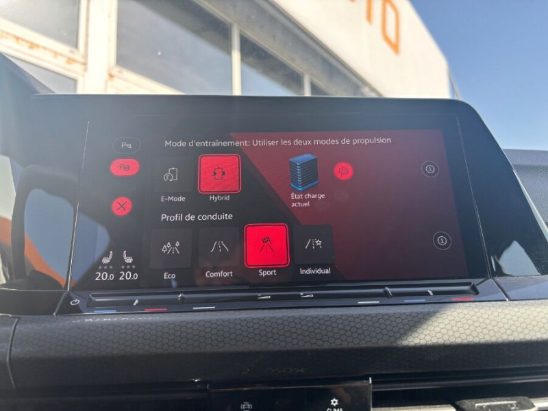 Photo 46 de l'offre de VOLKSWAGEN GOLF VIII 1.4 HYBRID 245 GTE GPS Caméra ACC Key Less SC AB.10LED à 27450€ chez Mérignac auto