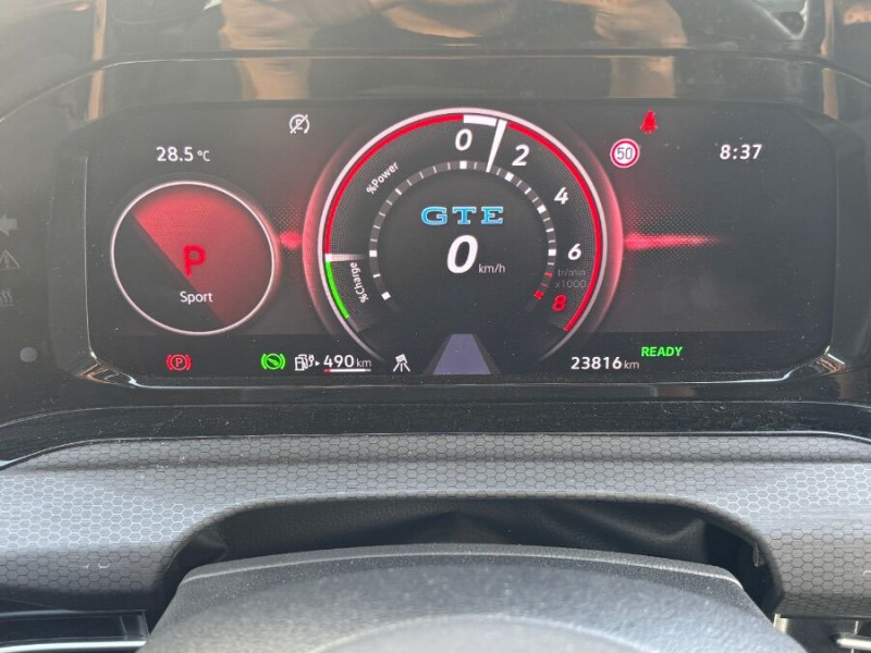Photo 25 de l'offre de VOLKSWAGEN GOLF VIII 1.4 HYBRID 245 GTE GPS Caméra ACC Key Less SC AB.10LED à 27450€ chez Mérignac auto