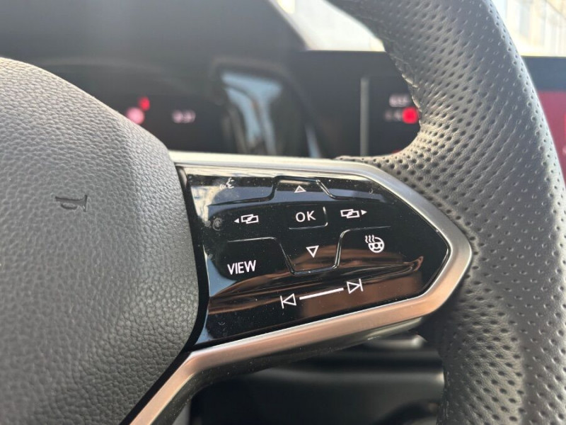 Photo 26 de l'offre de VOLKSWAGEN GOLF VIII 1.4 HYBRID 245 GTE GPS Caméra ACC Key Less SC AB.10LED à 27450€ chez Mérignac auto