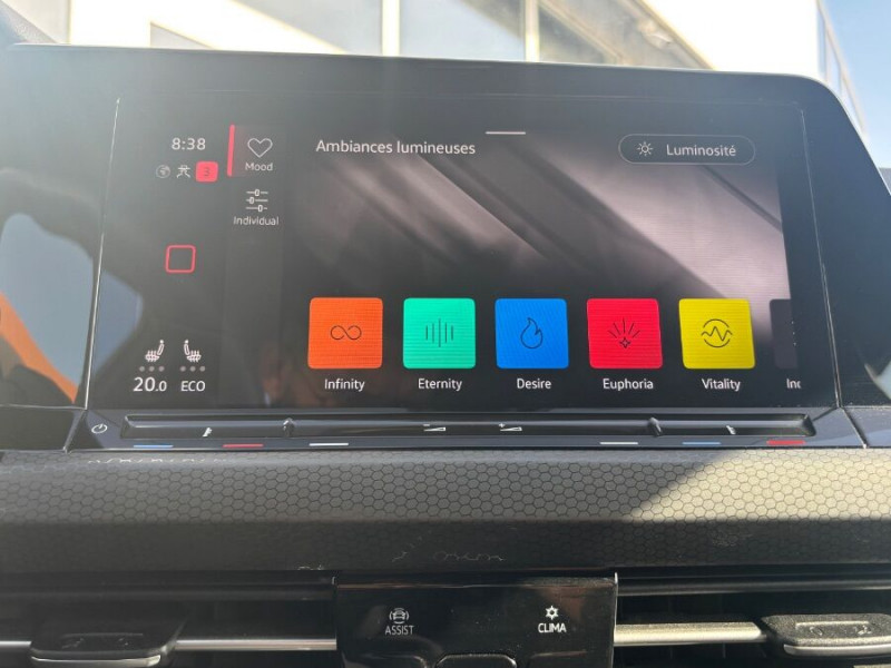 Photo 39 de l'offre de VOLKSWAGEN GOLF VIII 1.4 HYBRID 245 GTE GPS Caméra ACC Key Less SC AB.10LED à 27450€ chez Mérignac auto