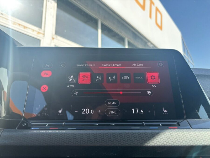 Photo 45 de l'offre de VOLKSWAGEN GOLF VIII 1.4 HYBRID 245 GTE GPS Caméra ACC Key Less SC AB.10LED à 27450€ chez Mérignac auto