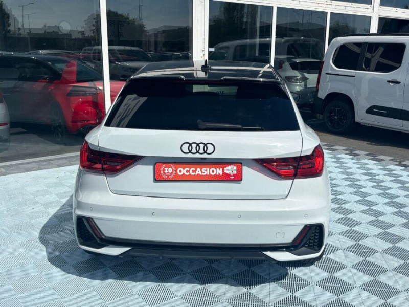 Photo 9 de l'offre de AUDI A1 SPORTBACK II 30 TFSI 110 S tronic 7 Pack Ext. S LINE JA18 Camera Key Less à 27450€ chez Mérignac auto