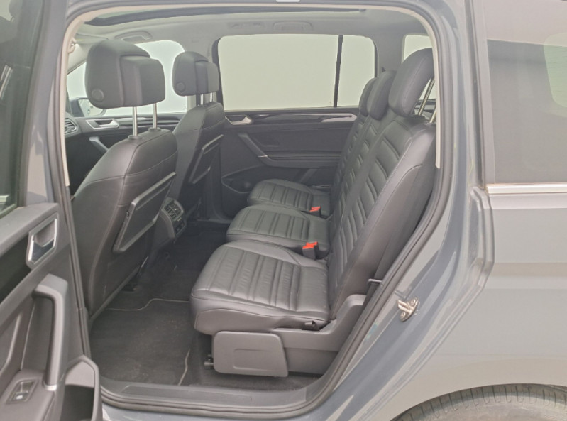 Photo 6 de l'offre de VOLKSWAGEN TOURAN III 2.0 TDI 150 DSG7 CARAT HIGHLINE CUIR TOE Hayon EL. 5PL 1ère Main à 30450€ chez Mérignac auto