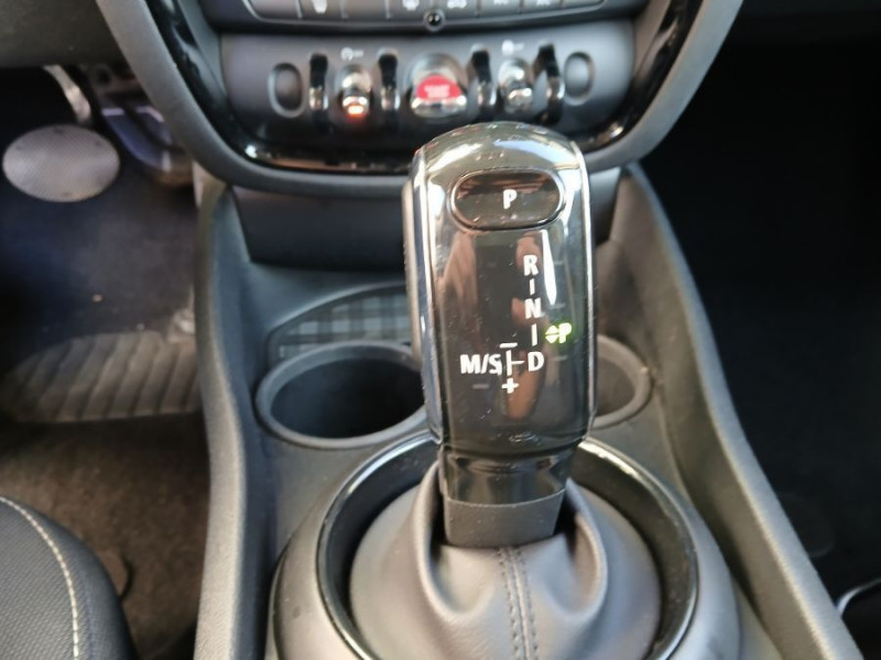 Photo 16 de l'offre de MINI CLUBMAN III ONE D 116 BVA Nv GPS CarPlay Clim Auto 1ère Main à 21950€ chez Mérignac auto