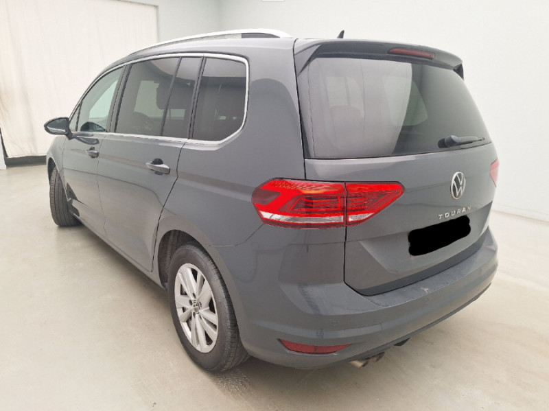 Photo 8 de l'offre de VOLKSWAGEN TOURAN III 2.0 TDI 150 DSG7 CARAT HIGHLINE CUIR TOE Hayon EL. 5PL 1ère Main à 30450€ chez Mérignac auto