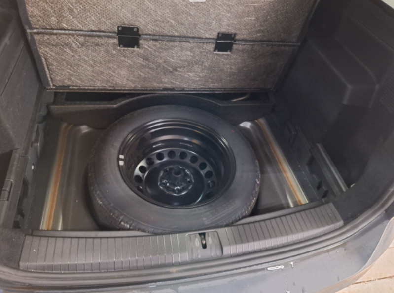 Photo 10 de l'offre de VOLKSWAGEN TOURAN III 2.0 TDI 150 DSG7 CARAT HIGHLINE CUIR TOE Hayon EL. 5PL 1ère Main à 30450€ chez Mérignac auto