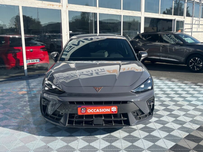 Photo 13 de l'offre de CUPRA LEON NEW IV 1.5 eTSI 150 HYBRID DSG V GPS JA18 SC Key Less Gtie 05/30 à 28950€ chez Mérignac auto