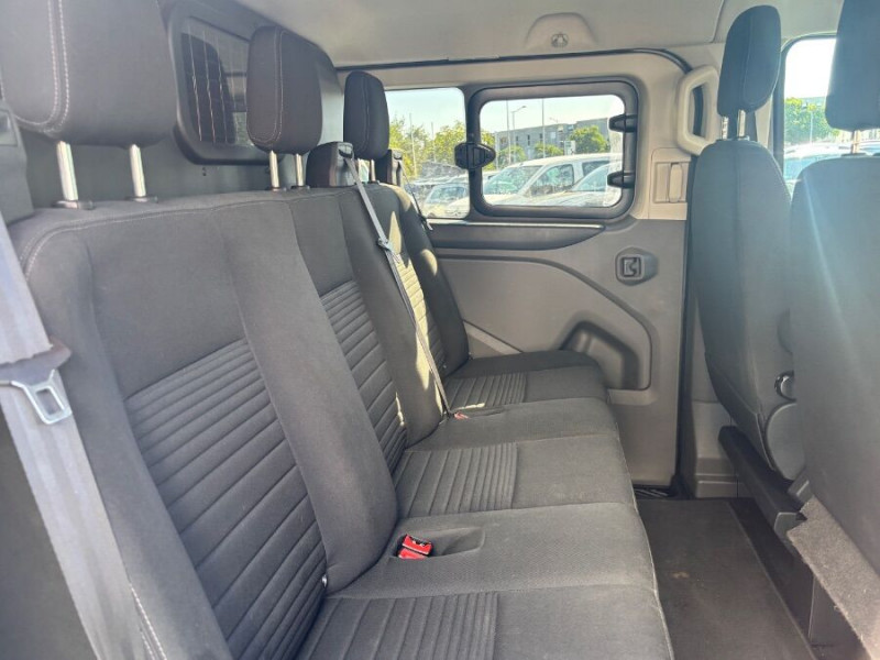 Photo 4 de l'offre de FORD TRANSIT CUSTOM VI 300 L1H1 2200 TDCi 130 BVA CUSTOM Cabine Approfondie à 29900€ chez Mérignac auto