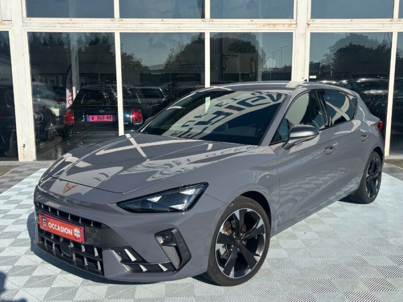 Photo 1 de l'offre de CUPRA LEON NEW IV 1.5 eTSI 150 HYBRID DSG V GPS JA18 SC Key Less Gtie 05/30 à 28950€ chez Mérignac auto