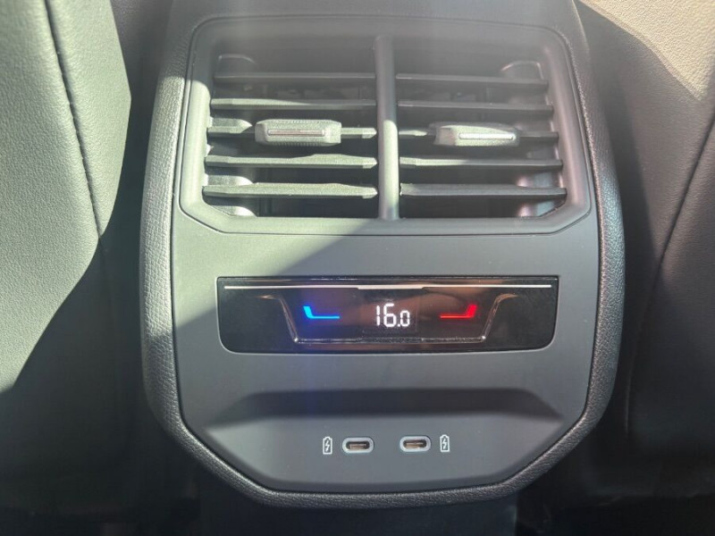 Photo 35 de l'offre de CUPRA LEON NEW IV 1.5 eTSI 150 HYBRID DSG V GPS JA18 SC Key Less Gtie 05/30 à 28950€ chez Mérignac auto