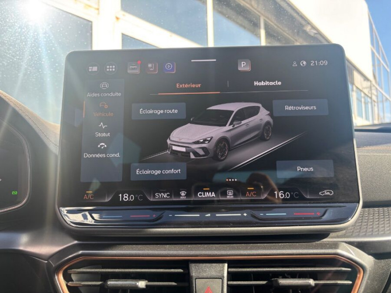 Photo 27 de l'offre de CUPRA LEON NEW IV 1.5 eTSI 150 HYBRID DSG V GPS JA18 SC Key Less Gtie 05/30 à 28950€ chez Mérignac auto
