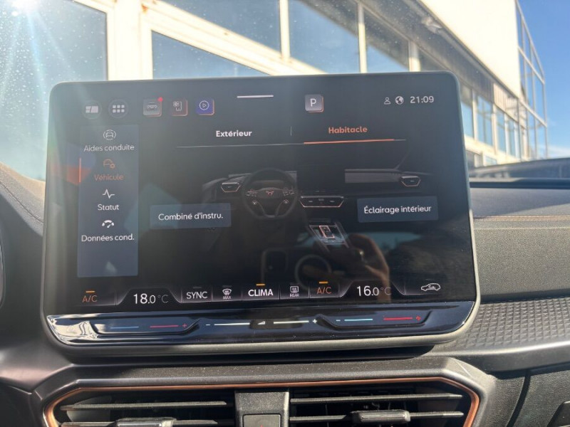 Photo 31 de l'offre de CUPRA LEON NEW IV 1.5 eTSI 150 HYBRID DSG V GPS JA18 SC Key Less Gtie 05/30 à 28950€ chez Mérignac auto