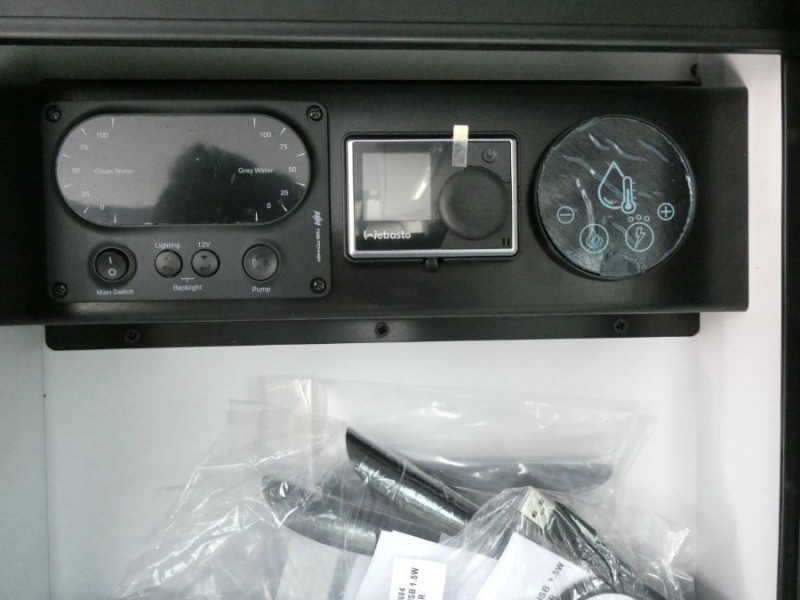 Photo 8 de l'offre de RENAULT TRAFIC VAN ANTILOPE VAN Aménagé NV FLEX 5 CONFORT 2.0 DCi 150 EAG9 L1 5PL Attel+Pte Vélo Dispo 11/26 à 64900€ chez Mérignac auto