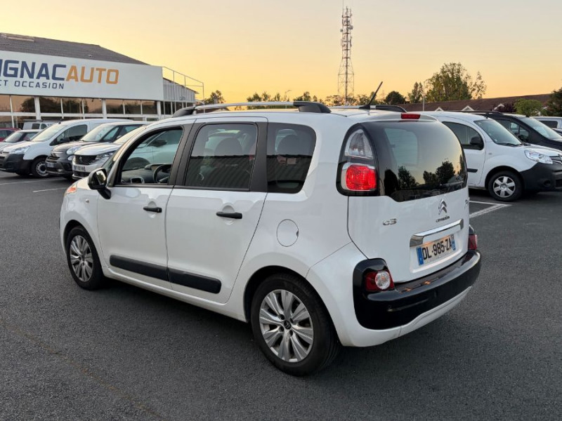 Photo 7 de l'offre de CITROEN C3 PICASSO 1.6 HDI 92 MILLENIUM TOIT Pano GPS JA16 Radar à 9950€ chez Mérignac auto
