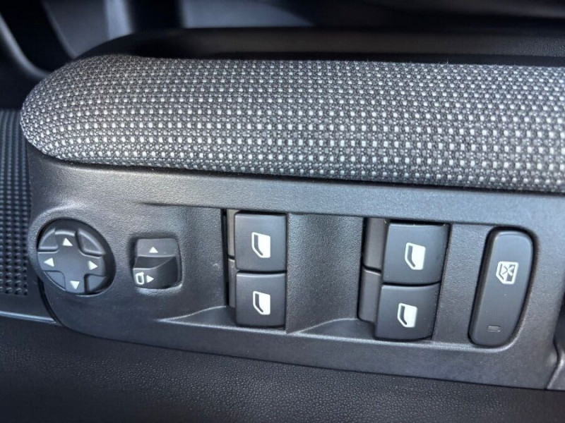 Photo 18 de l'offre de CITROEN C3 AIRCROSS II 1.5 BlueHDi 110 BVM6 FEEL GPS Camera 1ère Main à 17290€ chez Mérignac auto